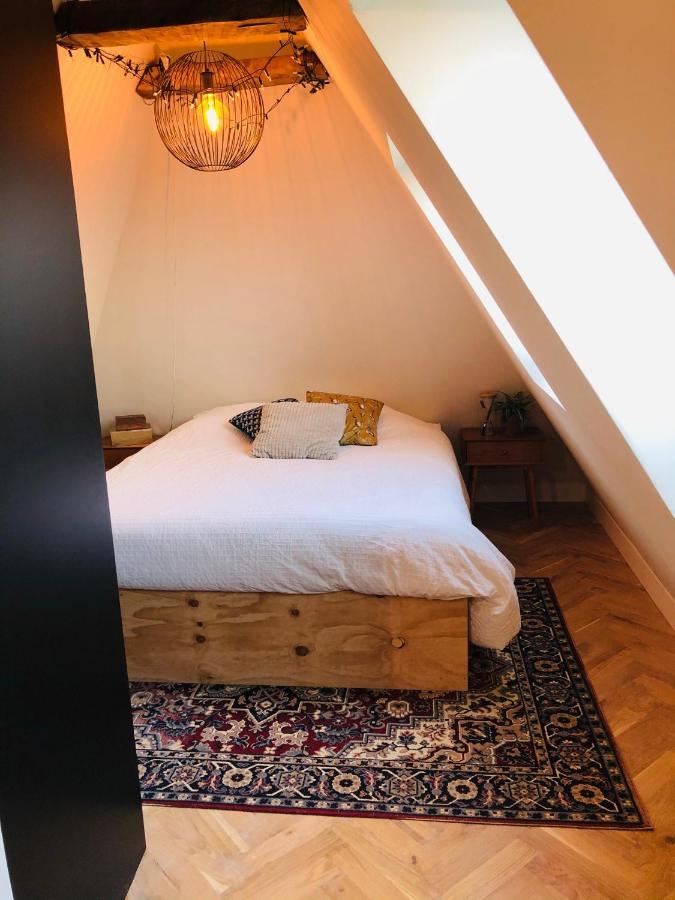B&B Gasthuisstraat ドックム エクステリア 写真