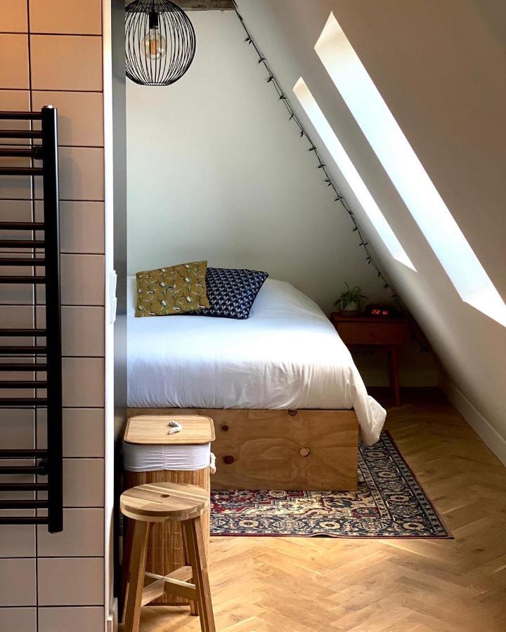 B&B Gasthuisstraat ドックム エクステリア 写真